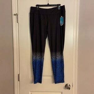 𝅺WOMEN’S cheetah print leggings Black With Blue Ombre Size XL NWT